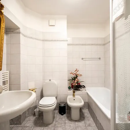 Terme Luxury In A 14th Century Palace * フィレンツェ