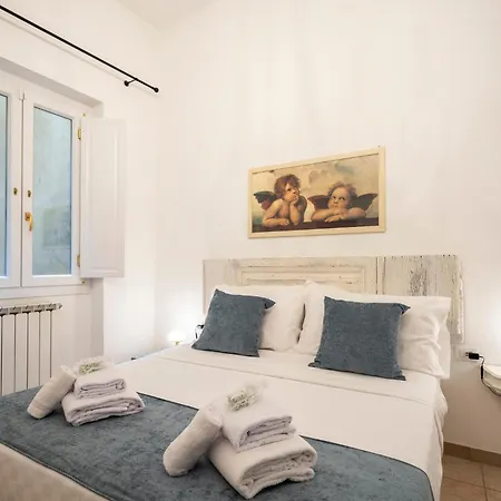 Terme Luxury In A 14th Century Palace