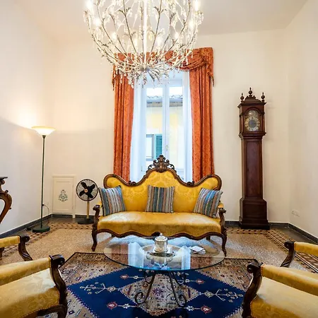 Daire Terme Luxury In A 14th Century Palace Floransa