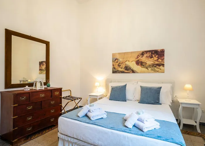 Terme Luxury In A 14th Century Palace *